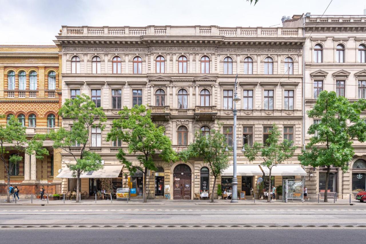 Astoria Blue Budapeste Exterior foto