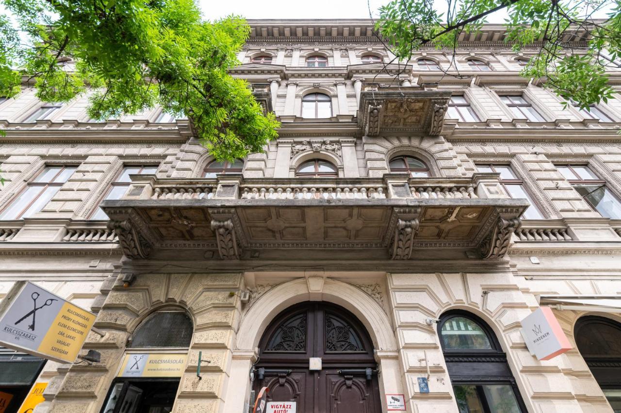 Astoria Blue Budapeste Exterior foto